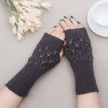 Load image into Gallery viewer, Long Gloves Ladies Fingerless | j and p hats 